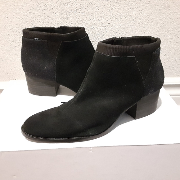 Toms - Picture 3 of 8